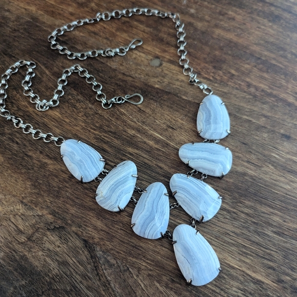 Kendra Scott Harlie long necklace blue lace agate silver rhodium over brass - Picture 5 of 7